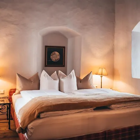 Hotel Goldener Engl-2